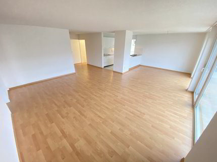 Sonnige und ruhige Wohnung mit eigenem Waschturm 1/5