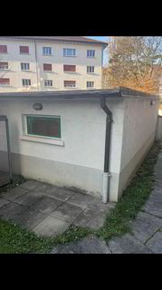 undefined 1/3