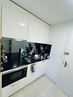 undefined 1/5