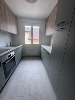 Appartement rénové with 4.5 rooms for rent in Payerne - 93 m² 1/5