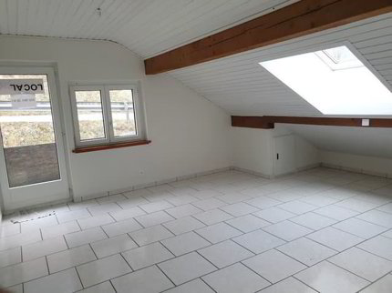 Appartement 3 pièces mansardé avec balcon 1/5