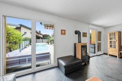 Magnifique villa d'architecte de 7.5 pièces avec piscine chauffée et... 1/5