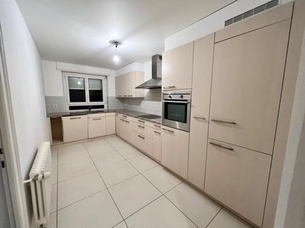 Appartement with 5.5 rooms for rent in Pully - 180 m² 1/5