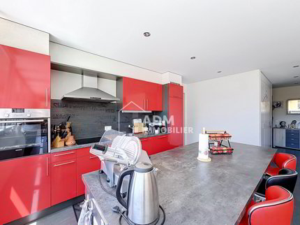 Appartement PPE with 4.5 rooms on sale in Saillon - 120 m² 1/5