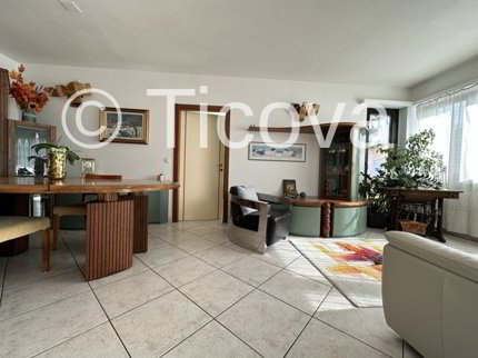 undefined 1/5