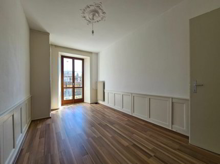 Appartement de 4 pièces en location à Le Locle - 90 m² 1/5