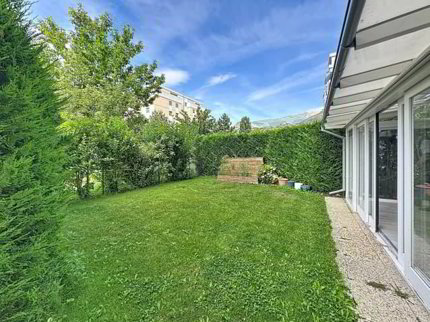 Sion - Appartement de 2.5 pièces au rez avec pelouse privative et... 1/5