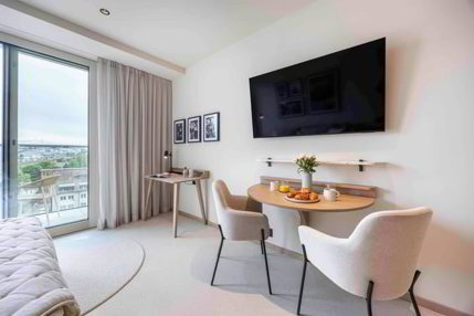 Comfortable Furnished Studios at Tilia Tower - Prilly, Lausanne 1/5