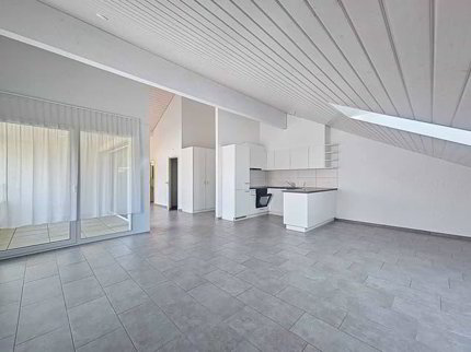 Appartement moderne de 3.5 pièces avec places de parc 1/5