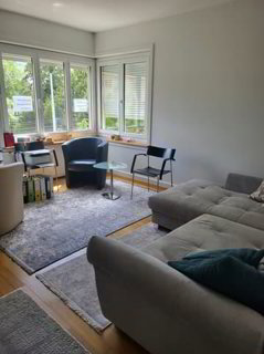 Helle 3-Zimmer-Wohnung mit Balkon an der General-Dufour-Strasse in Biel 1/5
