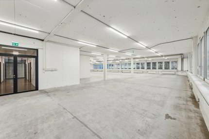 Local commercial for rent in Spreitenbach - 631 m² 1/5