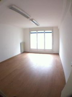 Bureaux de 112 m2 proche de la Gare et du lac 1/3