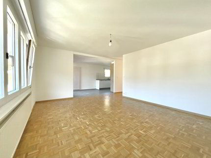 Appartement with 3.5 rooms for rent in Court - 75 m² 1/5