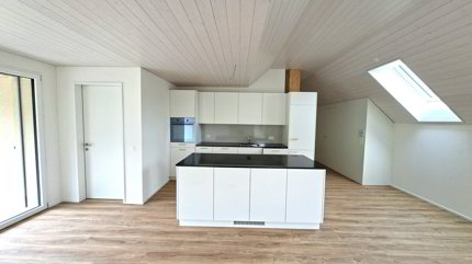 Appartement sous le toit with 3.5 rooms for rent in Schüpfheim - 77 m² 1/5