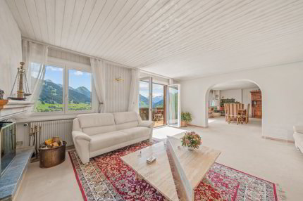 Chalet with 5.5 rooms on sale in Schönried - 200 m² 1/5