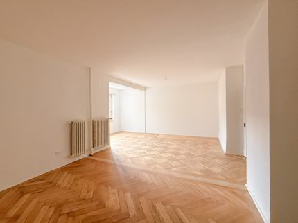 2,5 Zimmer-Wohnung mit Balkon 1/5