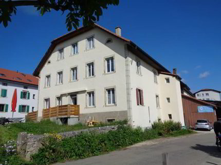Appartement de 1.5 pièces proche du centre du village. 1/3