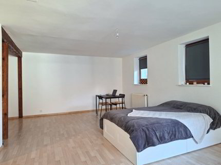 STUDIO 35 M2 3EME ETAGE AVEC ASCENSEUR 1/5