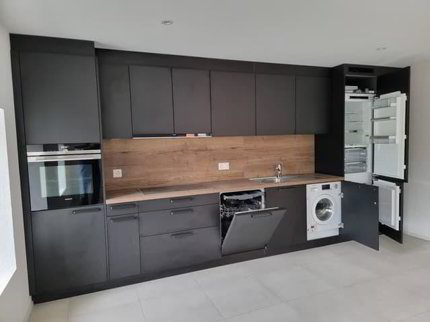Grand appartement de 4 pièces récemment rénové 1/5