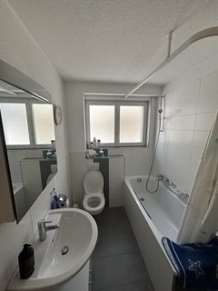 Charmante 4-Zimmer-Wohnung im Hochparterre 1/5