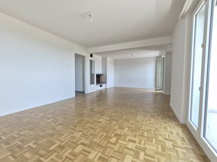 Appartement de 4 pièces au 7ème étage 1/5