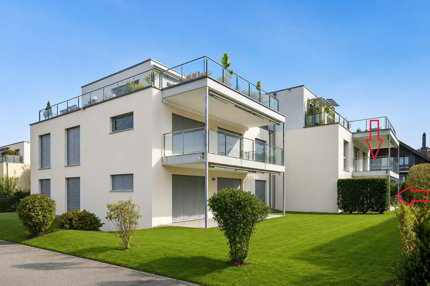 Wohnen wie in einem Einfamilienhaus - Schöne 5.5-Zimmer Maisonette Wohnung mit Gartensitzplatz und Balkon in Fahrwangen am Hallwilersee 1/5