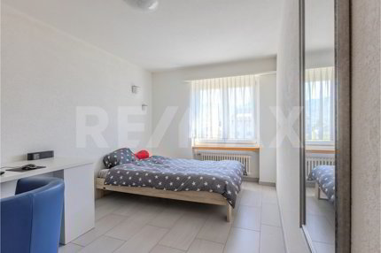 Attraktive, gepflegte 3.5 -Zi. Wohnung an ruhige Lage und Fernsicht in Brunnen SZ 1/5