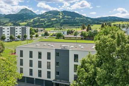 Bel appartement de 3.5 pièces avec balcon de 18 m² à La Tour-de-Trême 1/5
