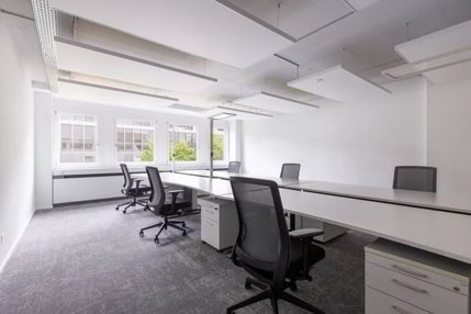 Lespace parfait pour votre équipe - Aménagez votre bureau selon vos... 1/5