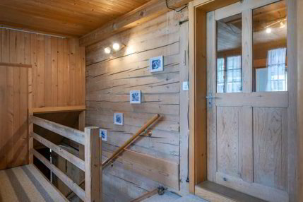 Gemütliches Chalet mit zwei Wohnungen 1/5
