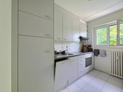 Gutgepflegte 3.5-Zimmer-Wohnung mit Balkon in Nidau! 1/5