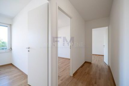 Avenue De-Luserna - 5 pièces d'env. 84 m² au 3ème étage 1/5