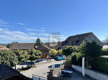 EXKLUSIV MIT GROSSEM SONNENBALKON 1/5