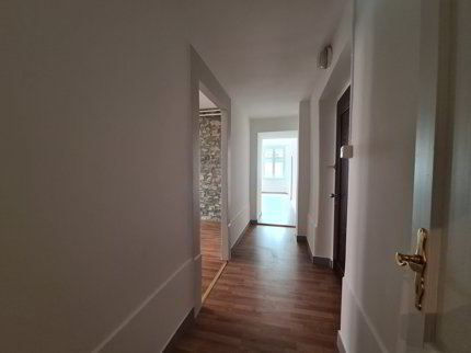 Apartment for rent, Rue de l'Hôtel-de-Ville 9 (La Chaux-de-Fonds, Switzerland) 1/5