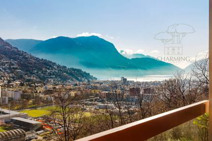 Elevated Living - Attico Panoramico con Vista Lago Kopie 1/5