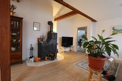 Großzügige 3.5-Zimmer-Dachwohnung 1/5
