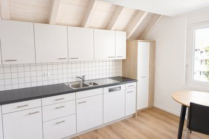 Lichtdurchflutete 4.5-Zimmer-Maisonettewohnung 1/5