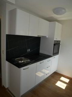 Neu renoviertes Studio im Herzen von Biel! (Studio 15) 1/5