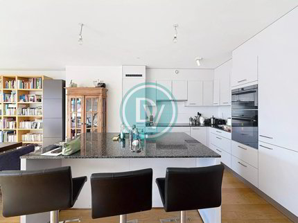 Attique de 5 pièces en vente à Canton de Genève, Carouge - 163 m² 1/5