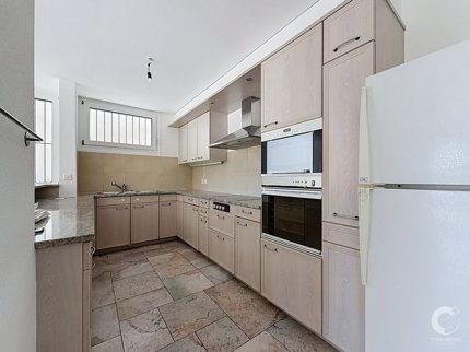 Appartement with 4.5 rooms on sale in Cully - 155 m² 1/5