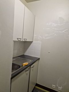 undefined 1/3