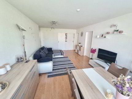 Appartement with 4 rooms for rent in Jona - 81 m² 1/5