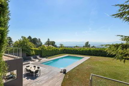 Villa avec vue panoramique sur le lac Léman et le Mont-Blanc 1/3