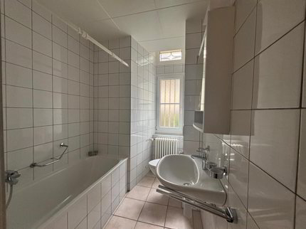 Appartement with 2 rooms for rent in La Chaux-de-Fonds 1/5