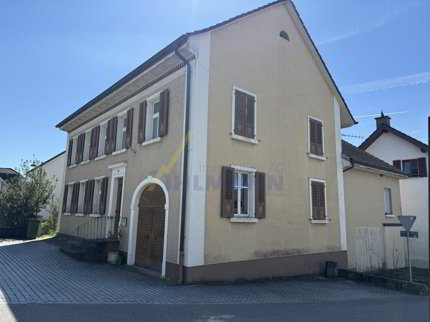 Maison with 6.5 rooms on sale in Döttingen - 120 m² 1/5
