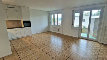 3.5 pièces de standing à 5 minutes à pied de la gare de Fribourg 1/5