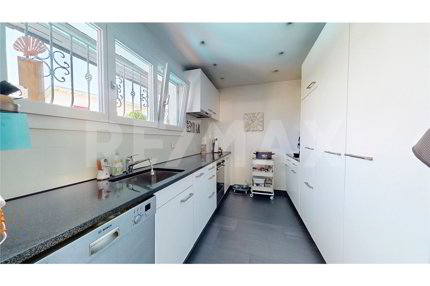 House for sale in Oberglatt, Switzerland 1/5