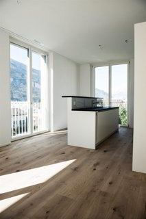 Moderne 3.5 Zimmer-Wohnung an ruhiger Lage 1/5