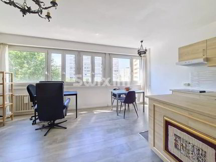 Lumineux et grand studio de 34 m² à Lancy 1/3