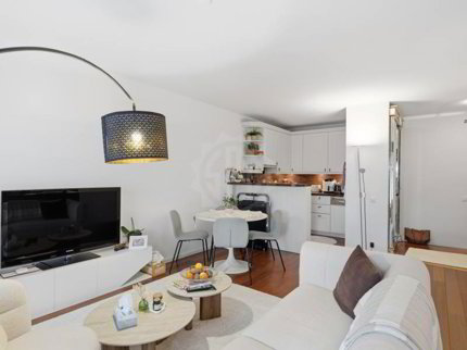 undefined 1/5